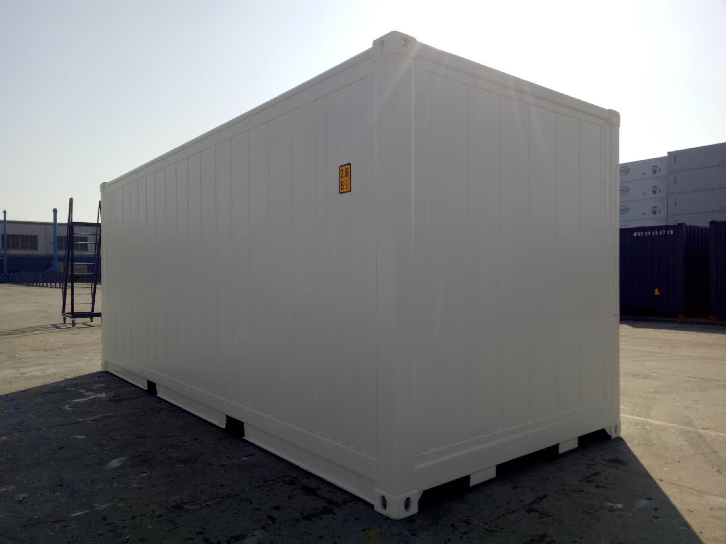 https://www.dfichk.com/uploads/image/20220407/16/insulated-container-1.png